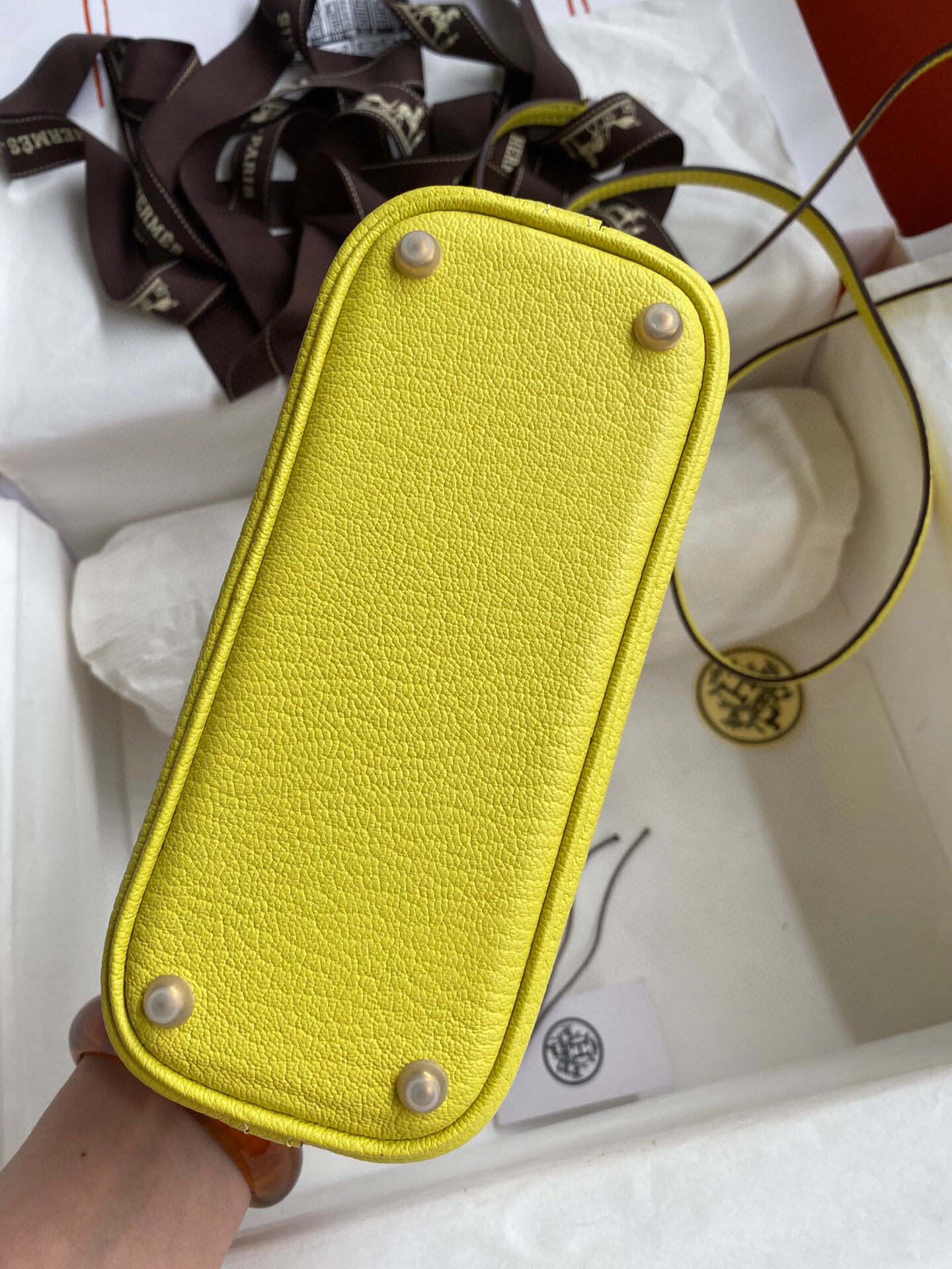 Hermes Bolide 1923 Mini Handmade Bag In Lime Chevre Mysore Leather - Image 5