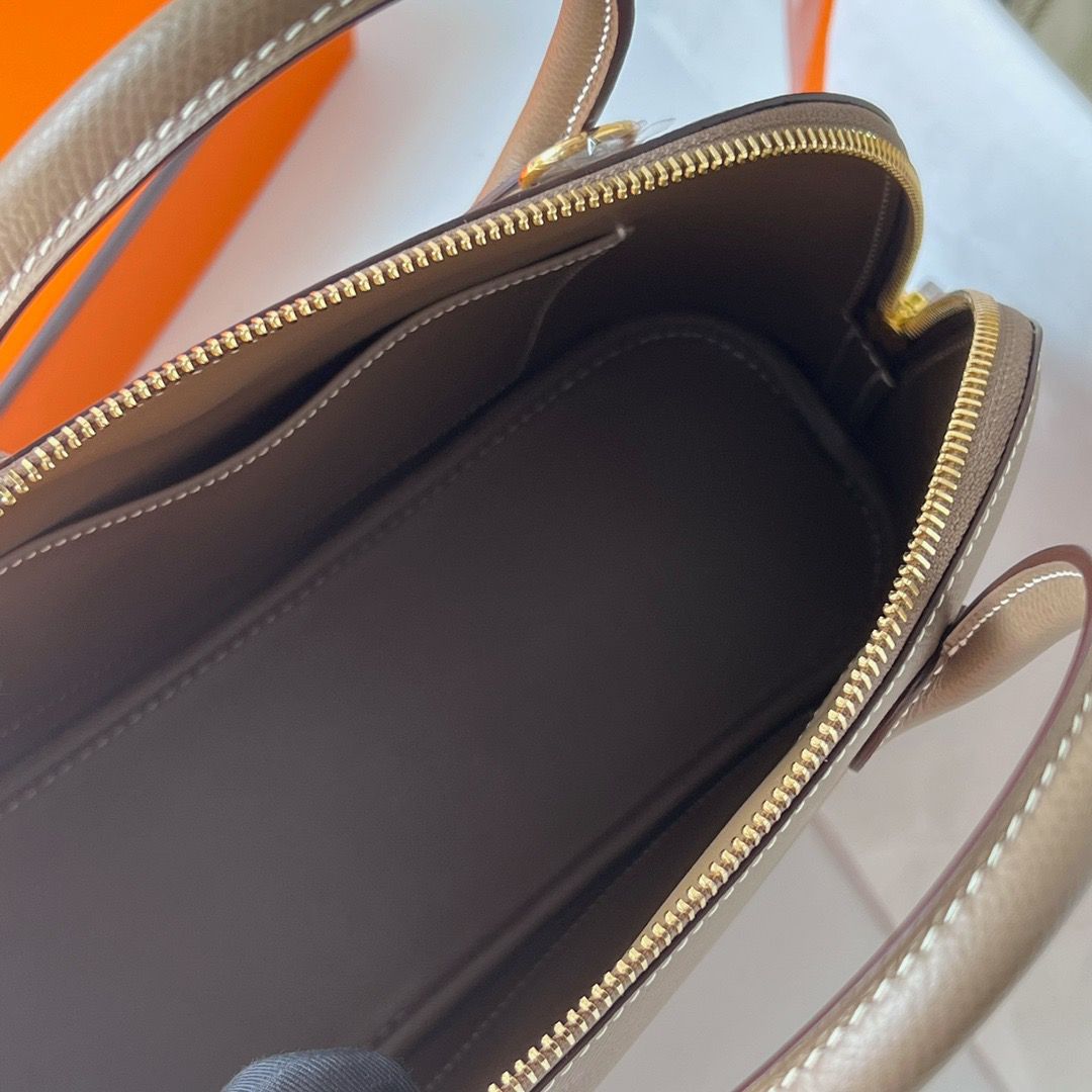 Hermes Bolide 1923 25 Handmade Bag In Taupe Epsom Calfskin - Image 10