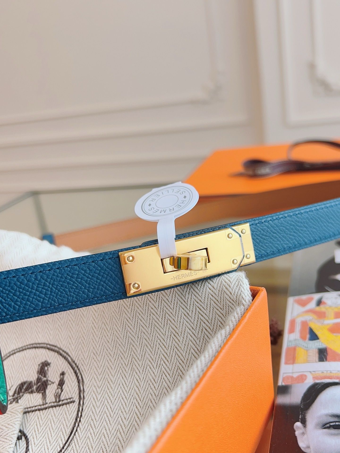 Hermes Kelly Pocket 18 Belt in Cobalt and Red Epsom Calfkin - Image 9