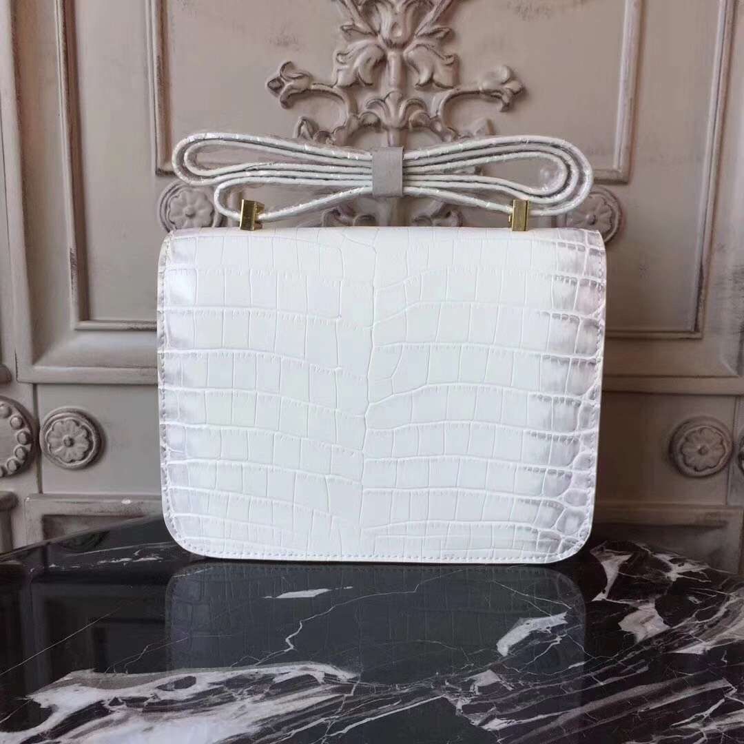 Hermes White Constance MM 24cm Crocodile Bag - Image 3