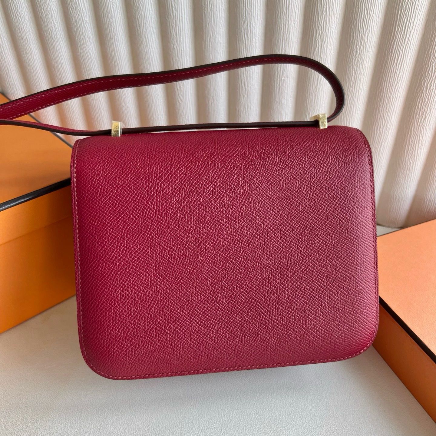 Hermes Constance 18 Handmade Bag in Rouge Grenat Epsom Calfskin - Image 5