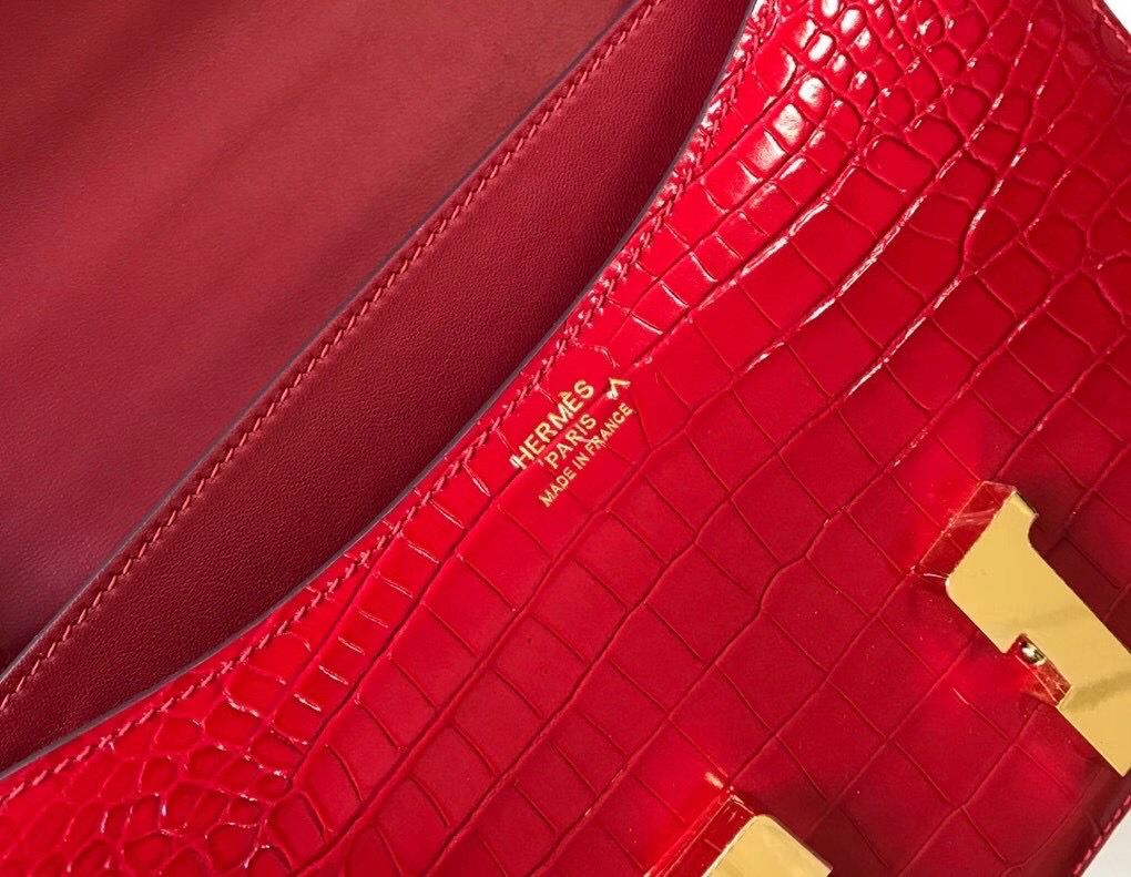 Hermes Constance 24cm Bag In Red Embossed Crocodile - Image 6