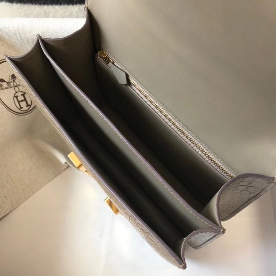 Hermes Constance 24cm Bag In Taupe Embossed Crocodile - Image 9