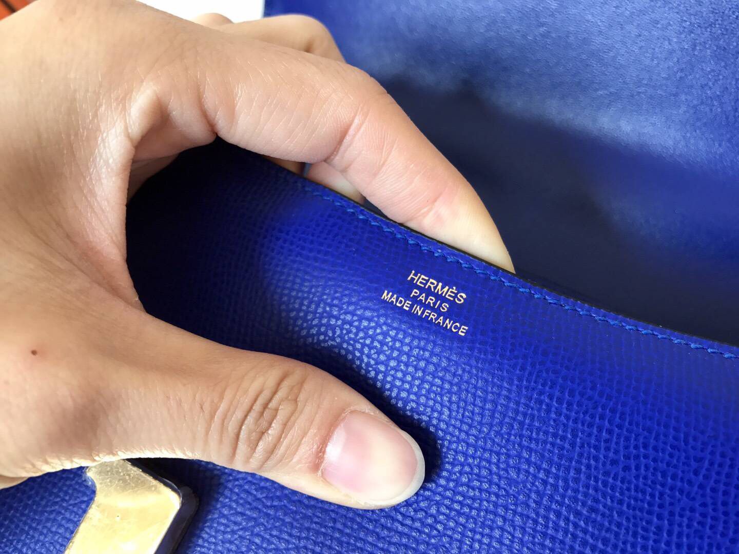 Hermes Constance 24 Handmade Bag In Blue Electric Epsom Leather - Image 7