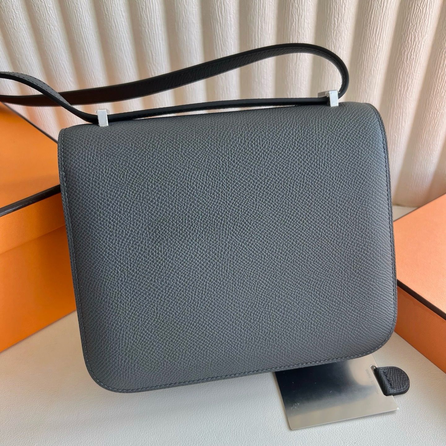 Hermes Constance 1-18 Mirror Bag in Gris Misty Epsom Calfskin - Image 5