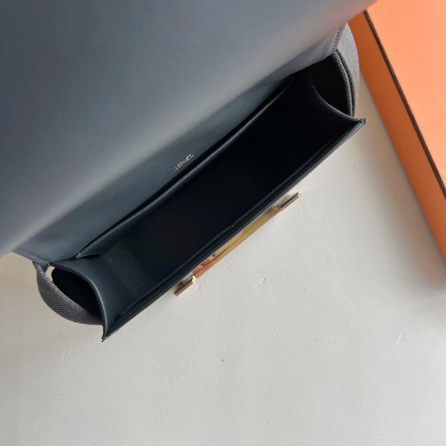 Hermes Geta Handmade Bag in Graphite Chevre Mysore Leather - Image 7