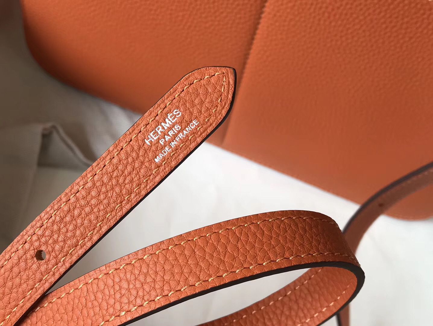 Hermes Halzan 31cm Bag In Orange Clemence Leather - Image 9