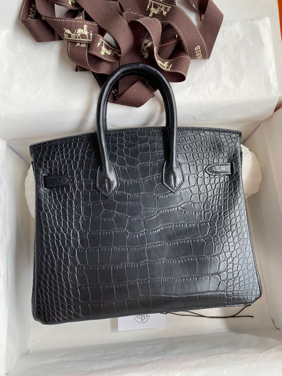 Hermes Birkin 25 Bag In Black Matte Alligator Crocodile Skin - Image 3