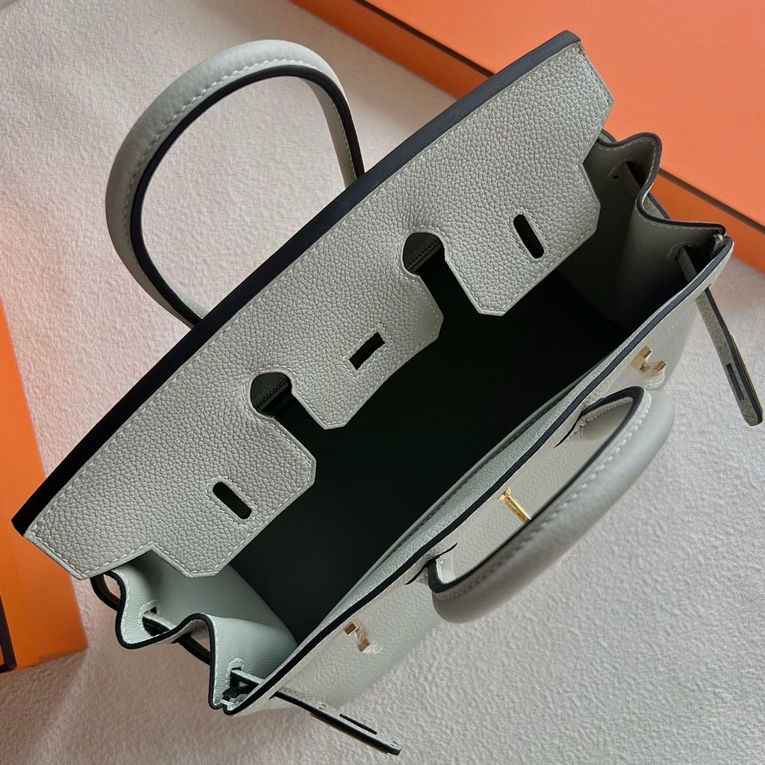 Hermes Birkin 25 Retourne Handmade Bag in Gris Neve Clemence Leather - Image 8