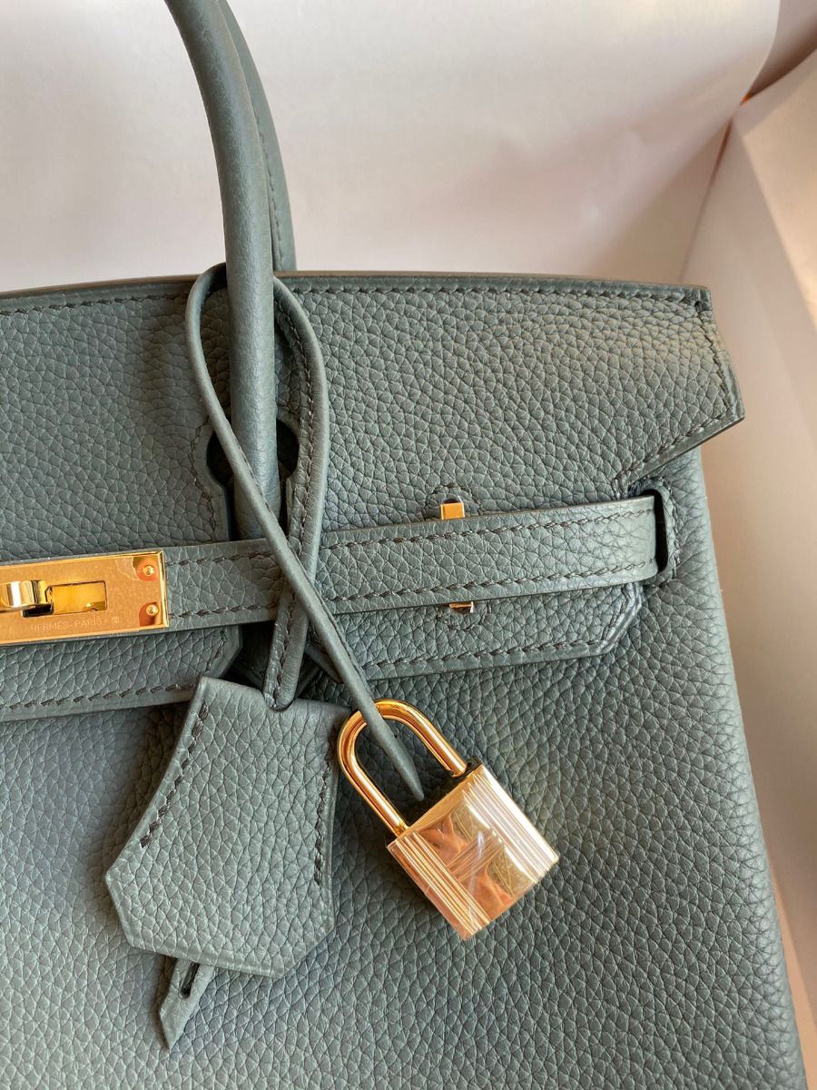 Hermes Birkin 25 Retourne Handmade Bag In Vert Amande Clemence Leather - Image 4