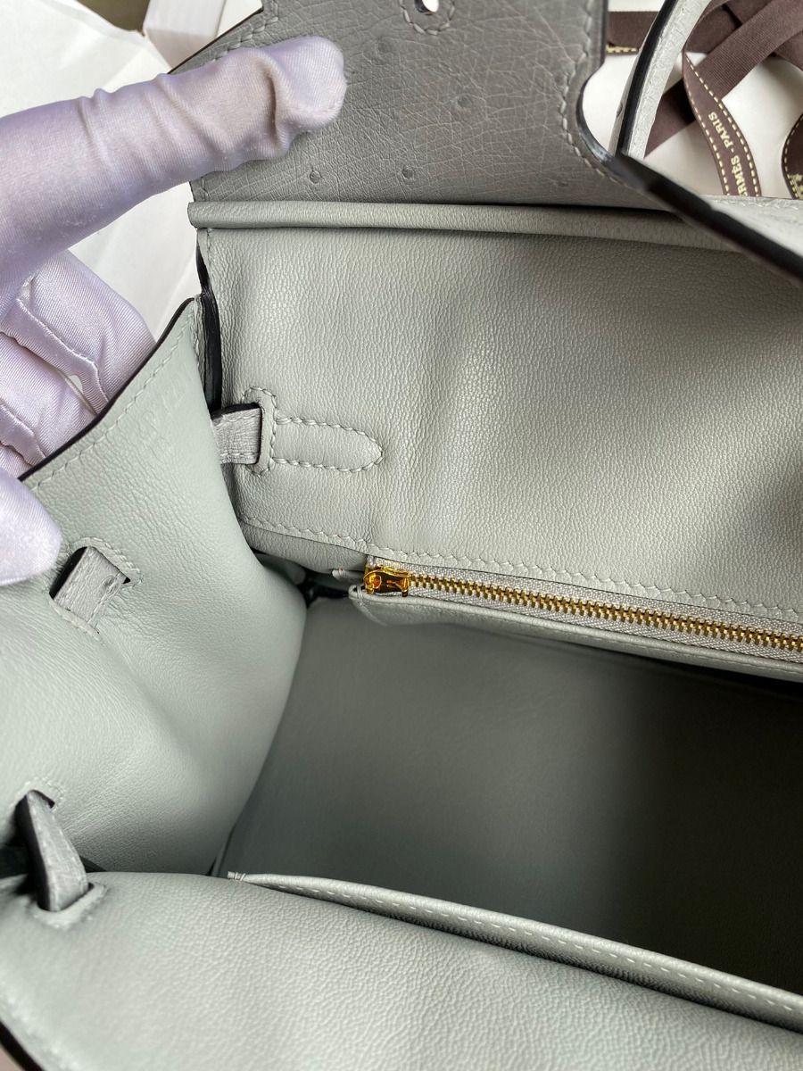 Hermes Birkin 25 Retourne Handmade Bag In Blue Glacier Ostrich Leather - Image 10