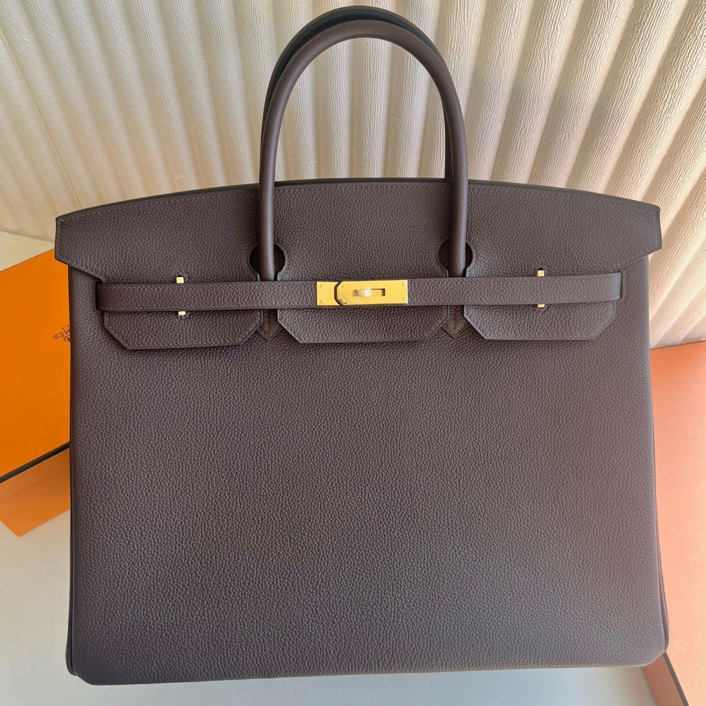 Hermes Birkin 40 Retourne Handmade Bag in Ebene Clemence Leather - Image 5