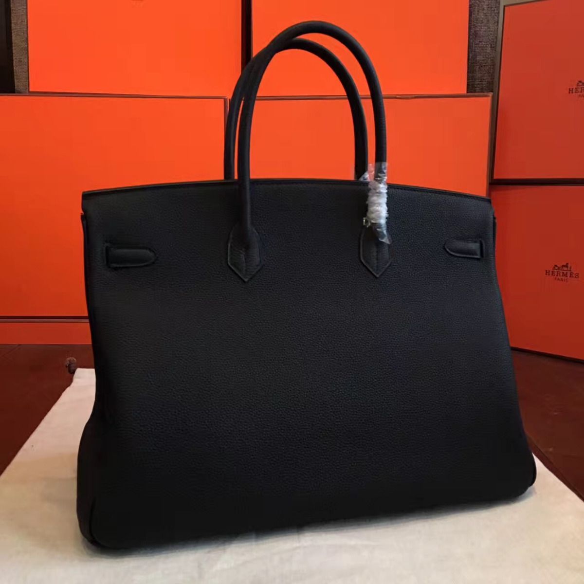 Hermes Birkin 40 Handmade Bag In Black Clemence Leather - Image 3
