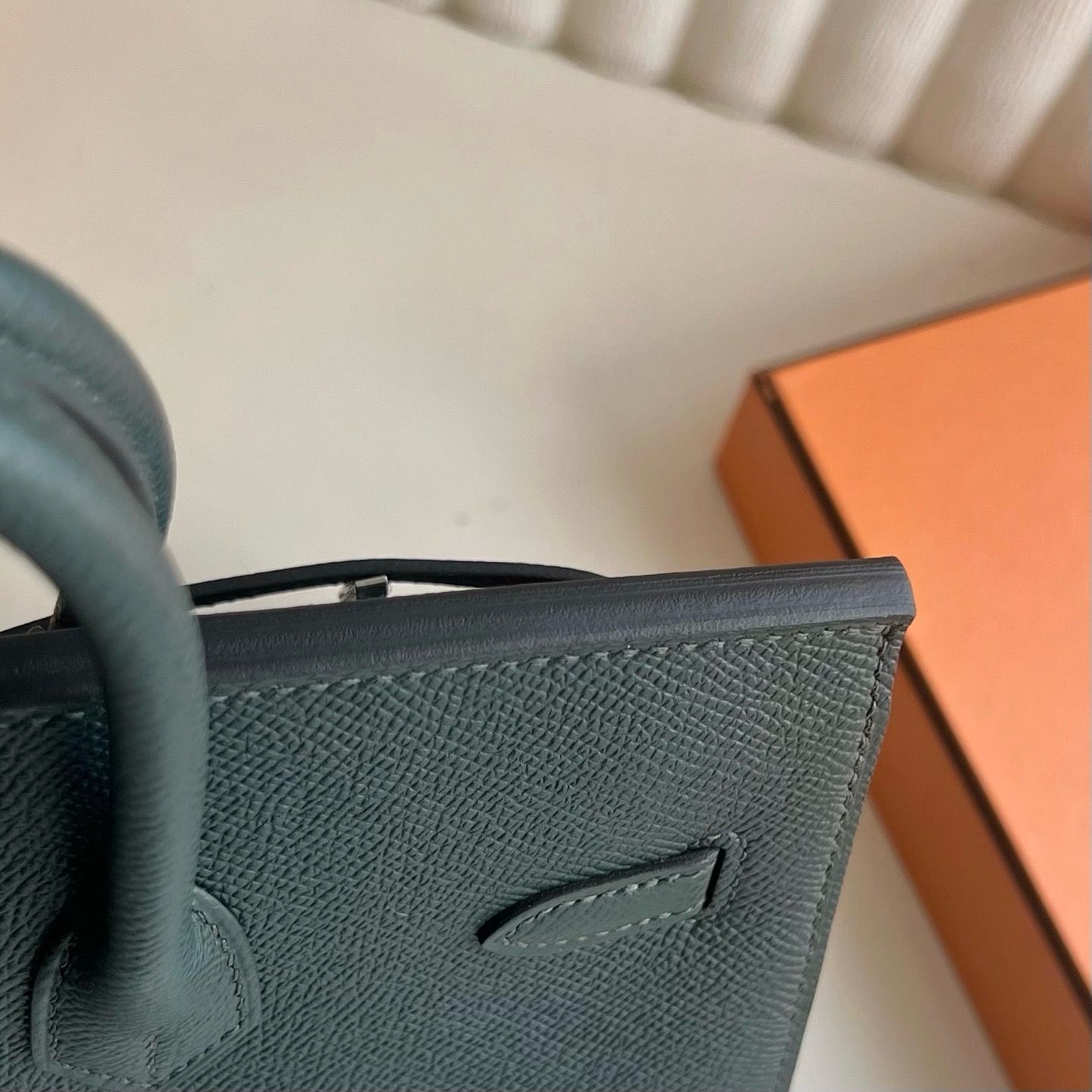 Hermes Birkin 25 Sellier Handmade Bag in Vert Cypres Epsom Calfskin - Image 7