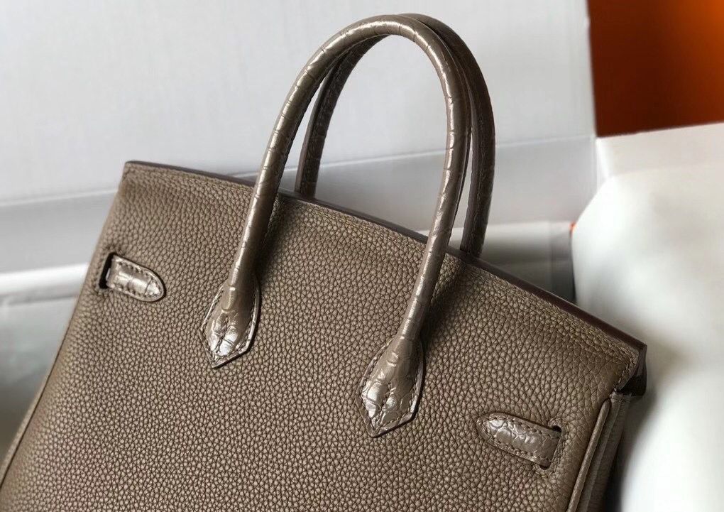 Hermes Touch Birkin 25cm Limited Edition Taupe Bag - Image 5