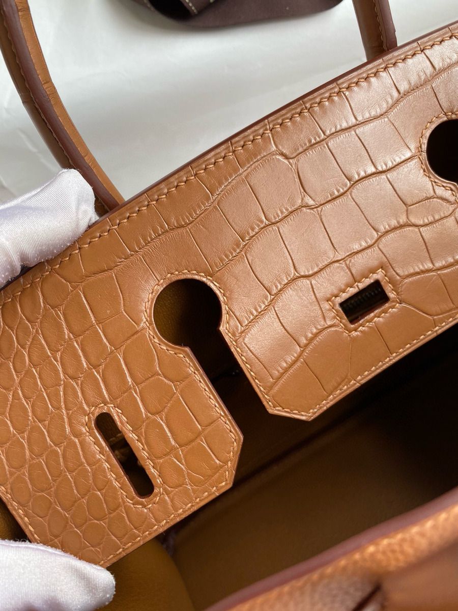 Hermes Touch Birkin 30 Bag in Gold Clemence and Matte Alligator Leather - Image 9