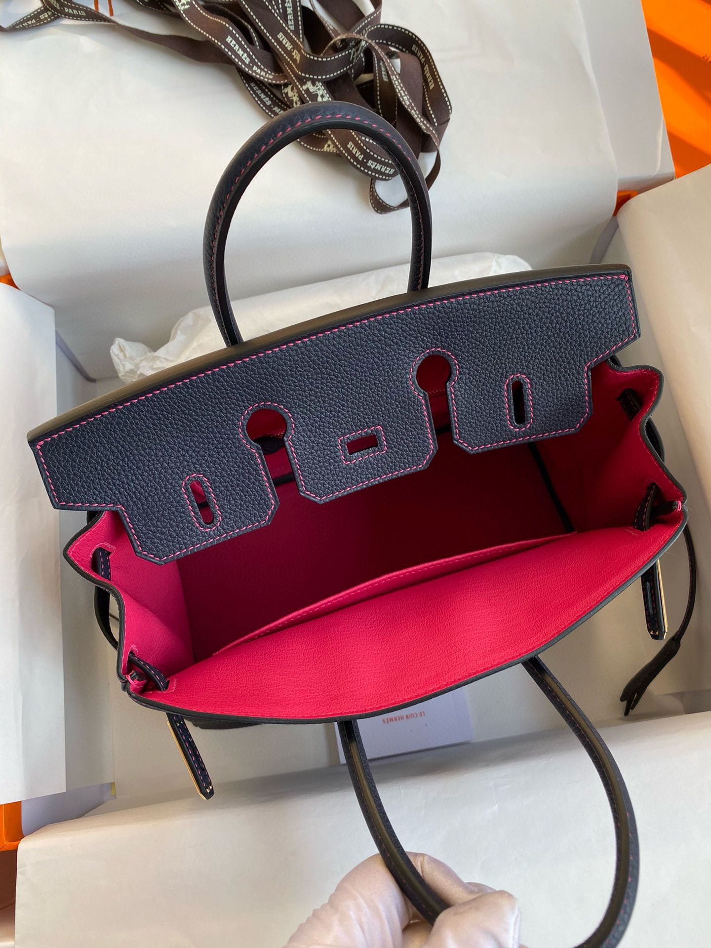 Hermes Birkin 25 Verso Retourne Handmade Bag in Blue Nuit Clemence Leather - Image 7