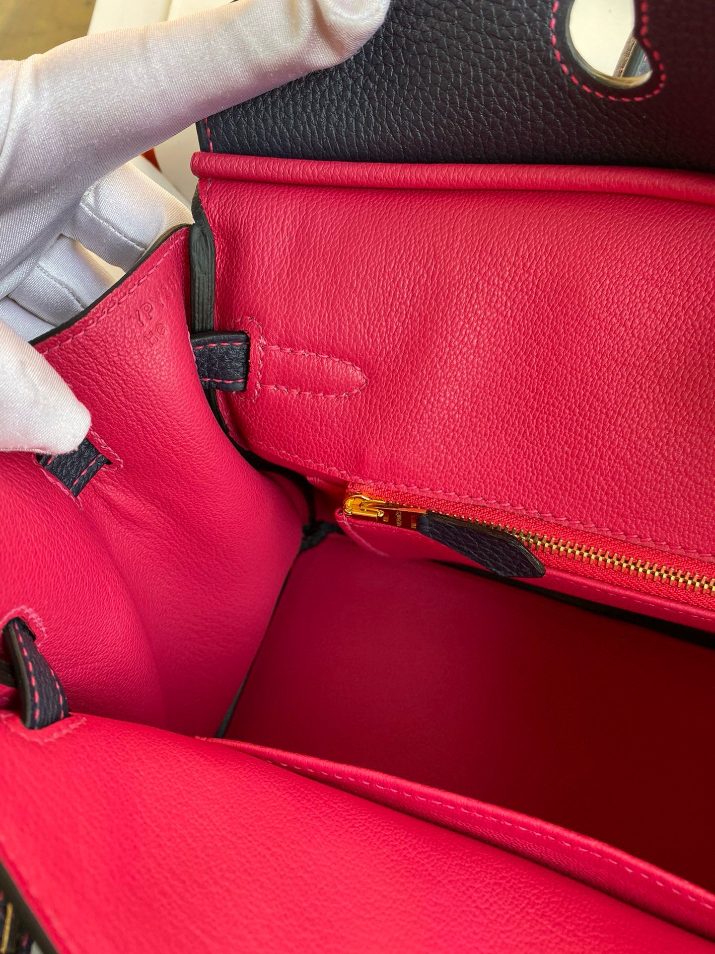 Hermes Birkin 25 Verso Retourne Handmade Bag in Blue Nuit Clemence Leather - Image 9