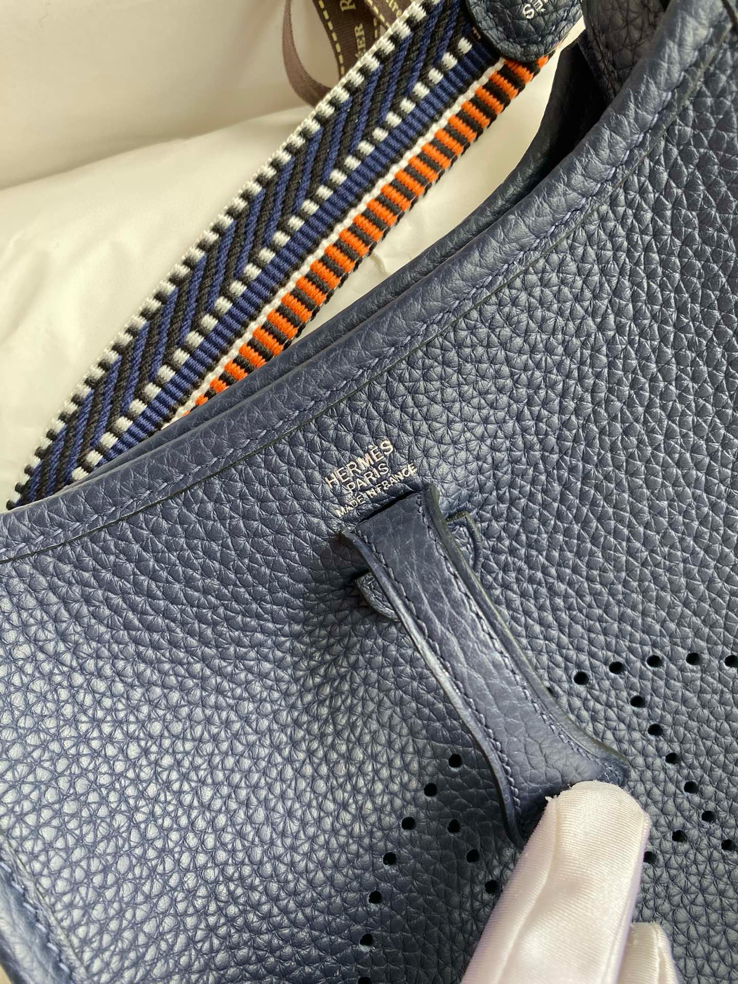 Hermes Evelyne Mini Handmade Bag in Navy Blue Clemence Leather - Image 5