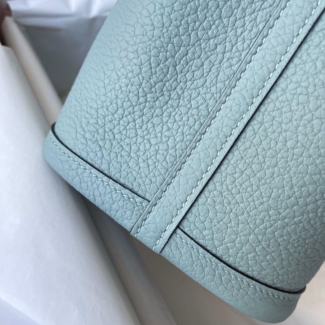 Hermes Garden Party 30 Handmade Bag in Ciel Negonda Leather - Image 7