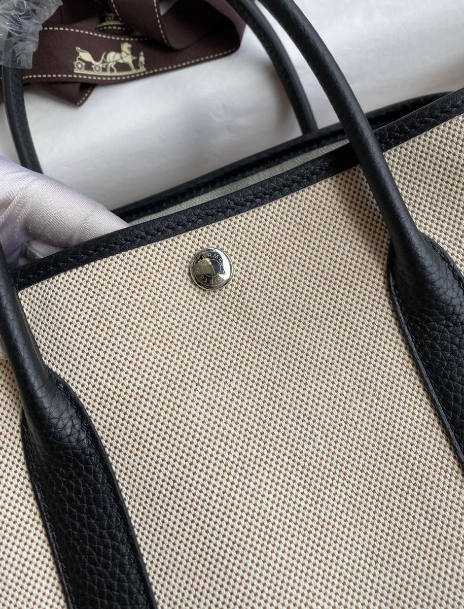 Hermes Garden Party 30 Handmade Bag in Toile and Black Leather - Image 4