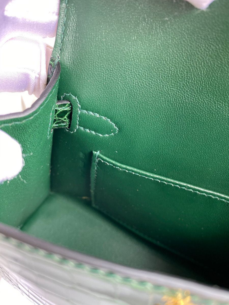 Hermes Kelly Mini II Sellier Handmade Bag In Malachite Shiny Alligator Leather - Image 10