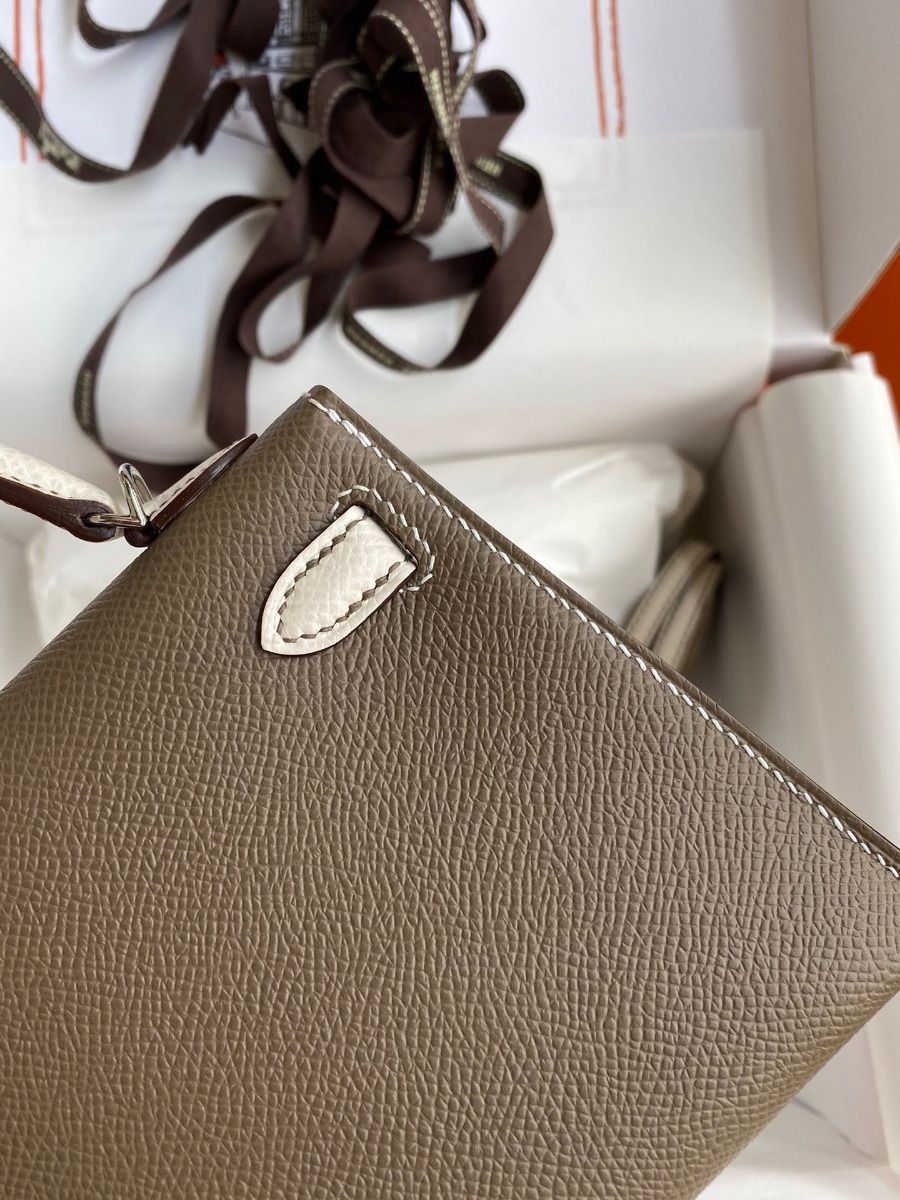 Hermes Kelly Mini II Sellier Bicolor Handmade Bag in Taupe and Craie Epsom Calfskin - Image 6