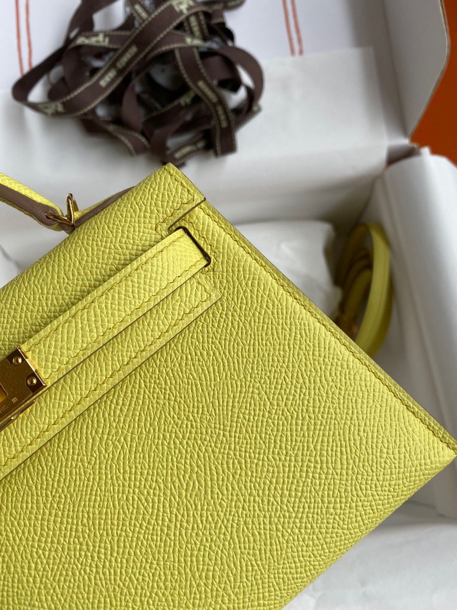 Hermes Kelly Mini II Sellier Handmade Bag In Lime Epsom Calfskin - Image 5