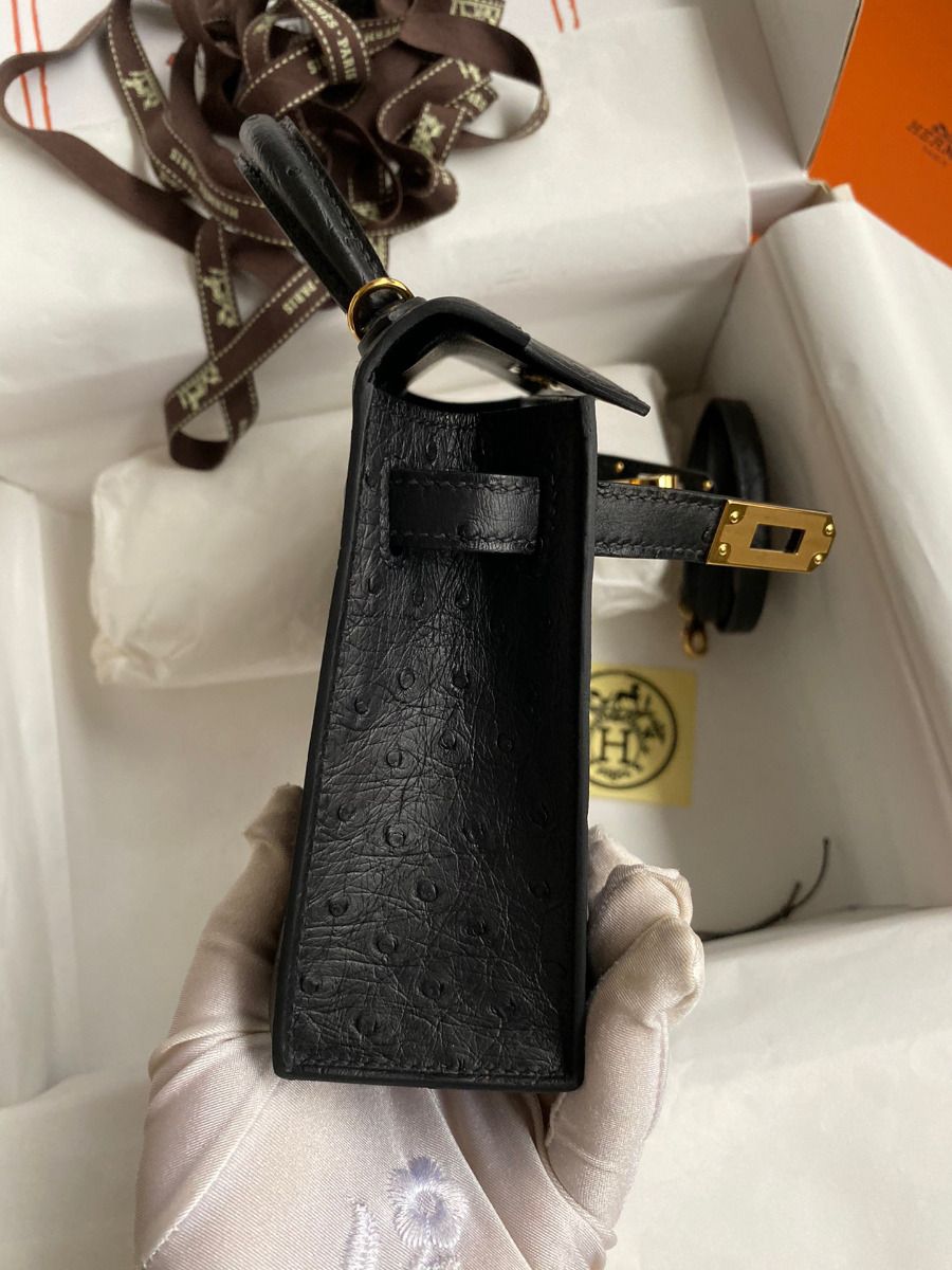 Hermes Kelly Mini II Sellier Handmade Bag In Black Ostrich Leather - Image 6