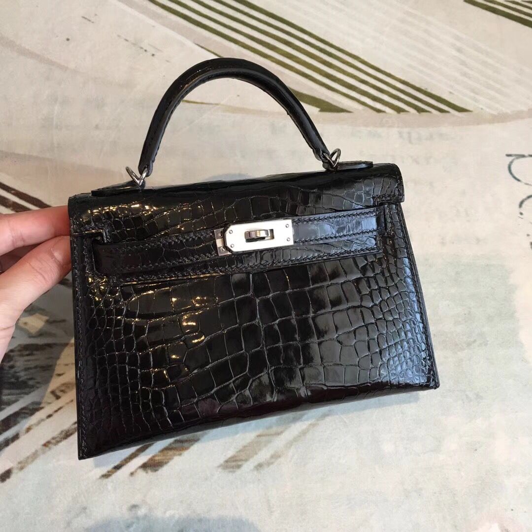 Hermes Kelly Mini II Handmade Bag In Black Alligator Crocodile - Image 5