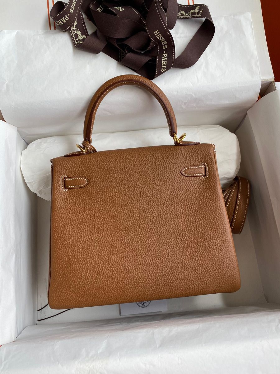 Hermes Kelly Retourne 25 Handmade Bag In Gold Clemence Leather - Image 3