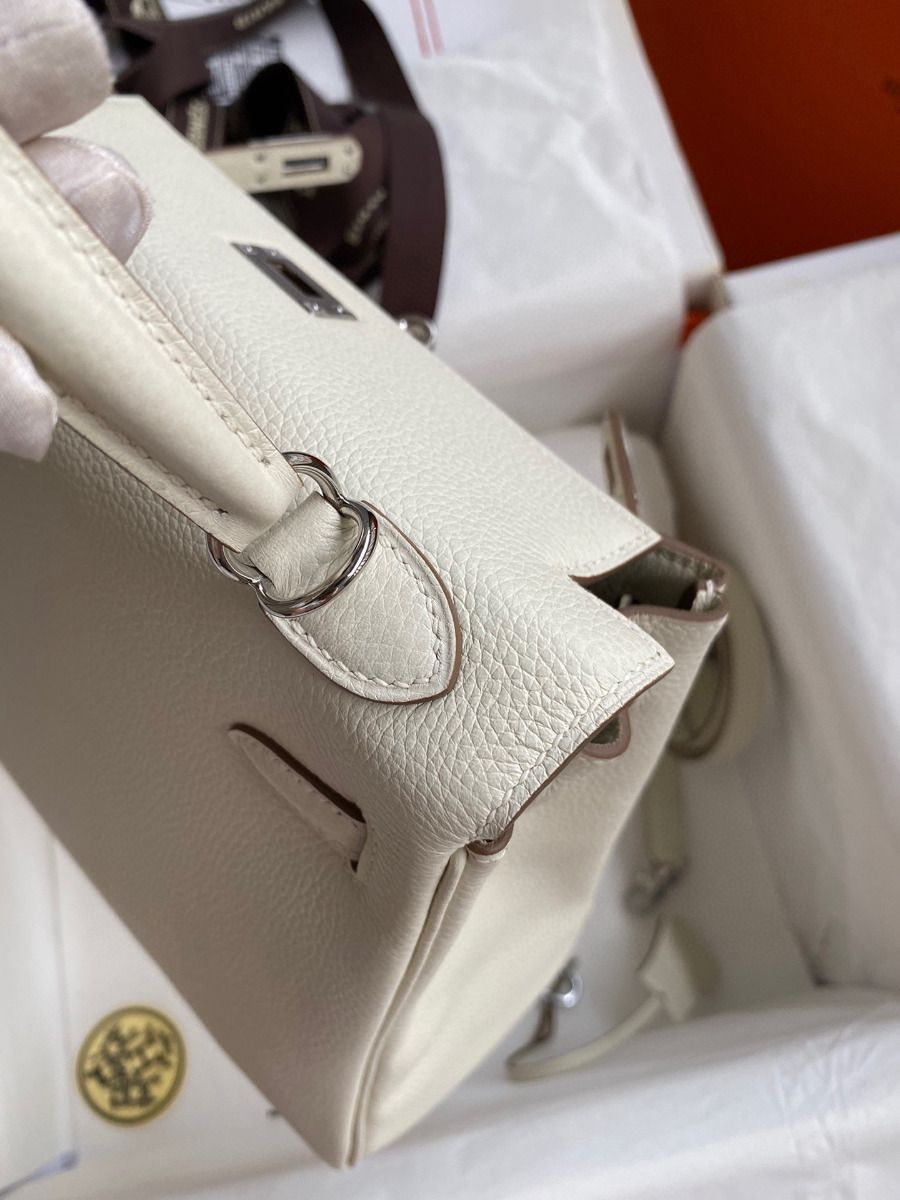 Hermes Kelly Retourne 25 Handmade Bag In Mushroom Clemence Leather - Image 7