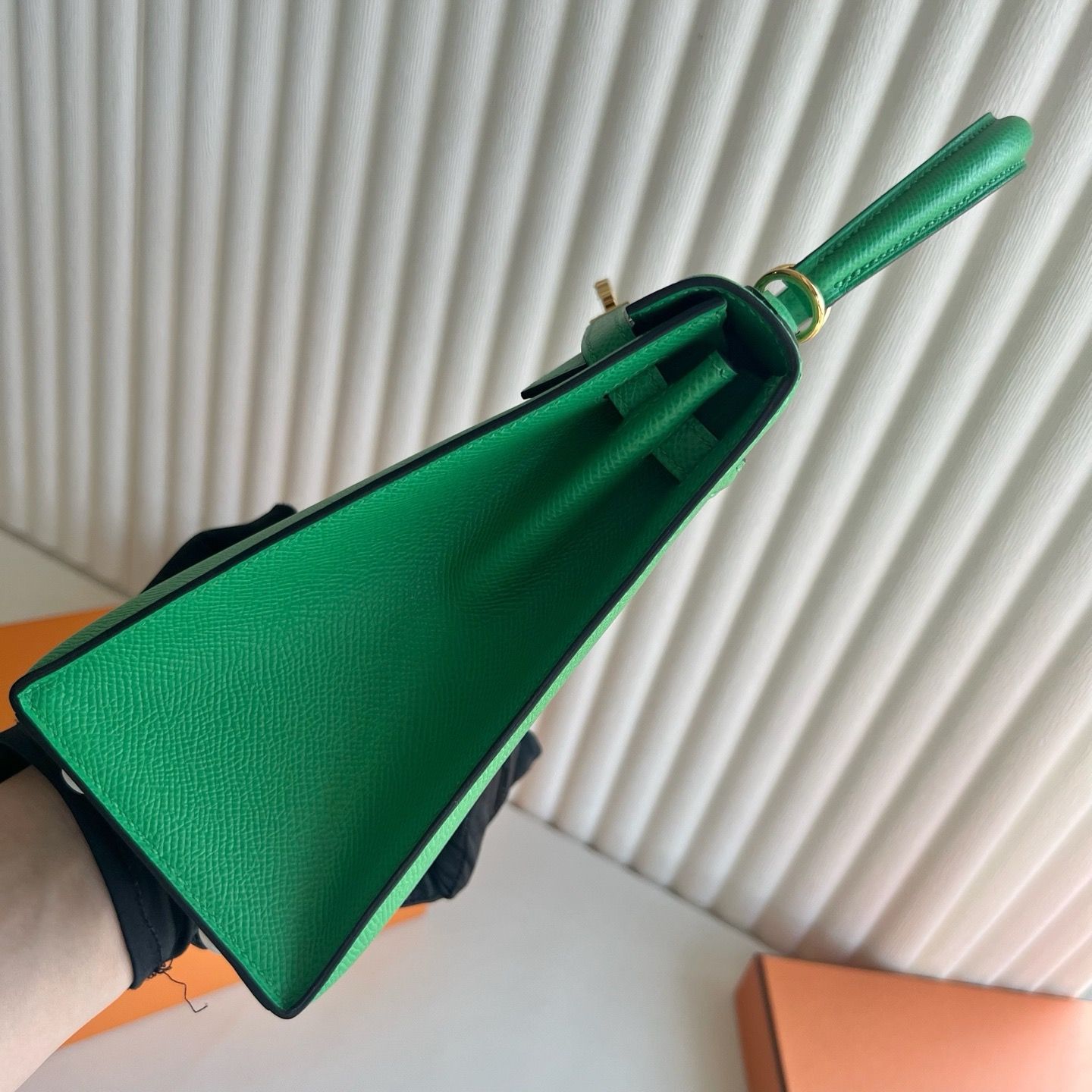 Hermes Kelly Sellier 25 Handmade Bag in Cactus Epsom Calfskin - Image 4