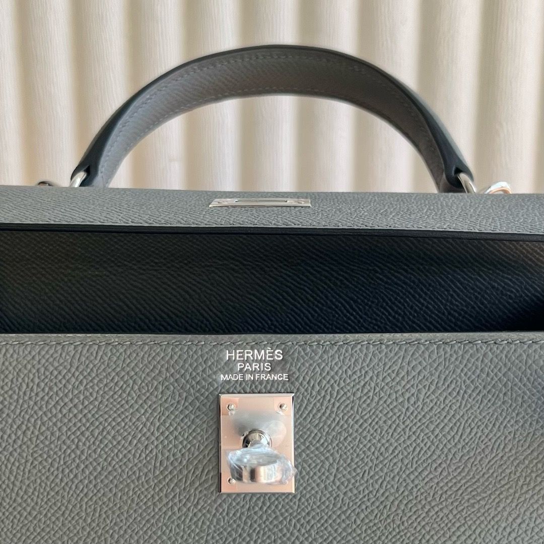 Hermes Kelly Sellier 25 Handmade Bag in Gris Meyer Epsom Calfskin - Image 3