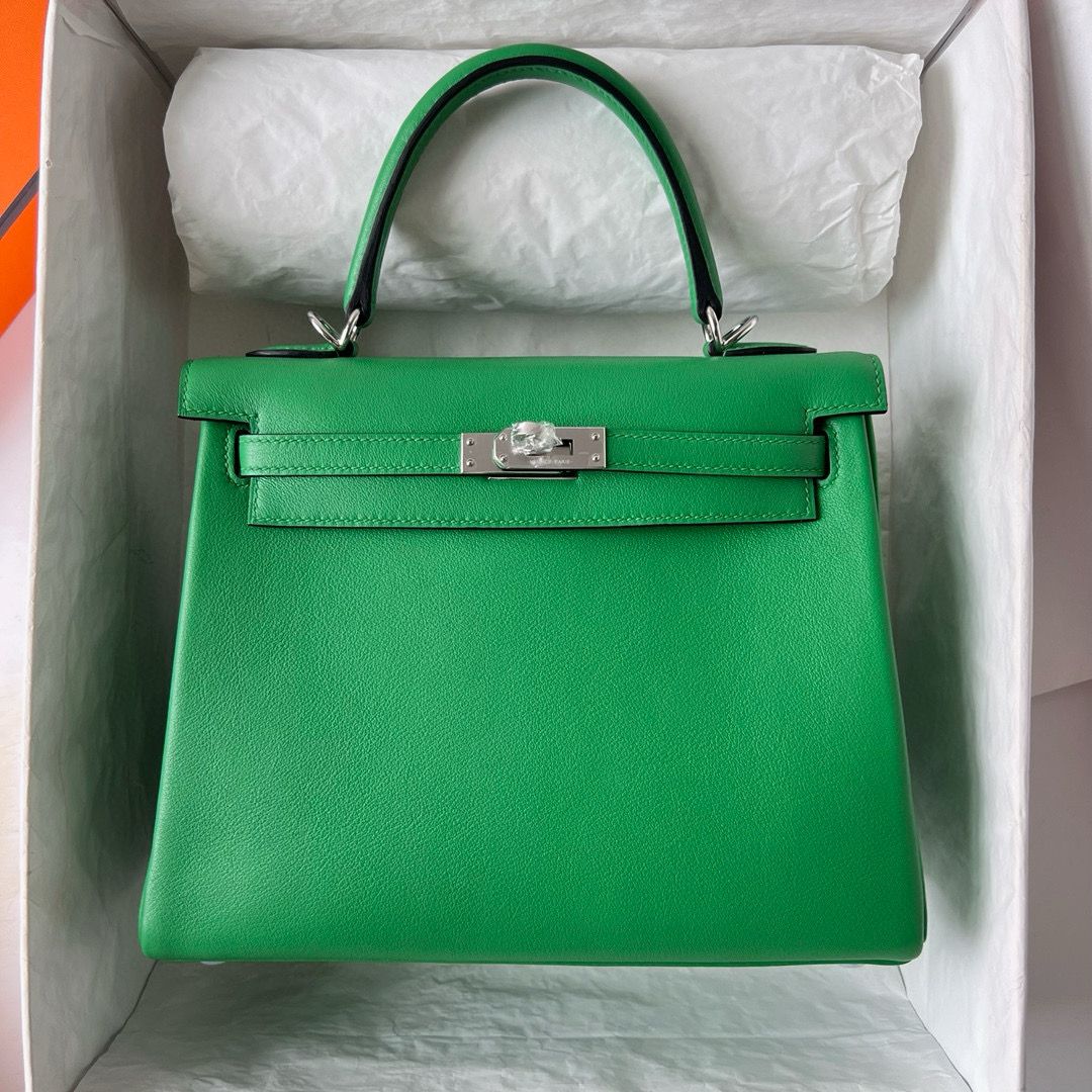 Hermes Kelly Retourne 25 Handmade Bag in Bambou Swift Calfskin - Image 3