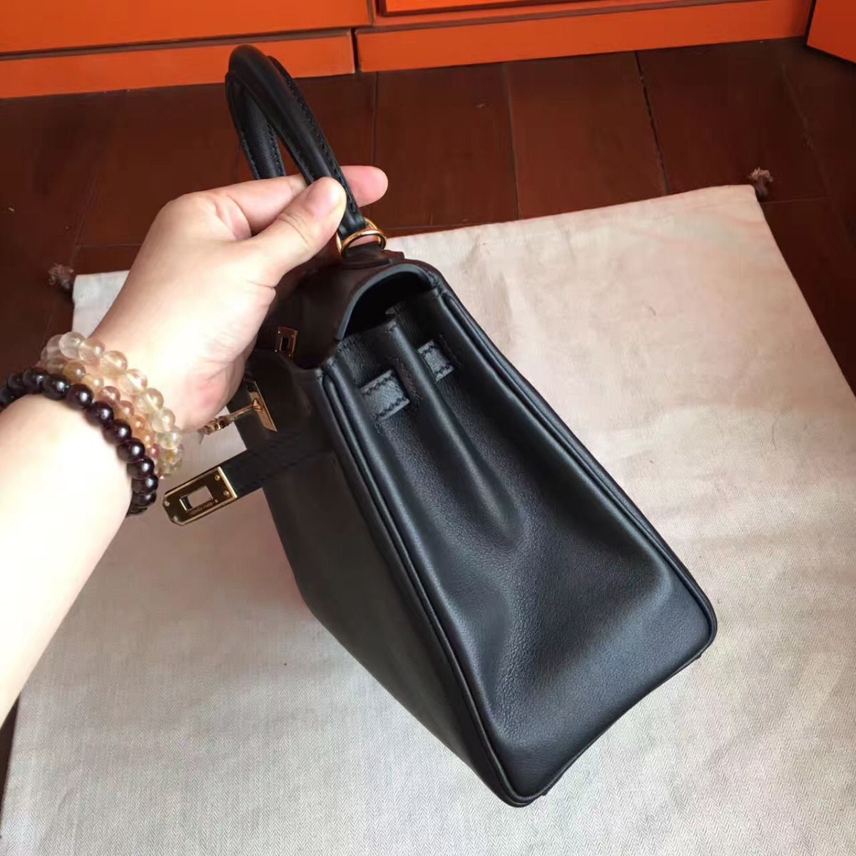 Hermes Kelly 25cm Retourne Handmade Bag In Black Swift Leather - Image 4