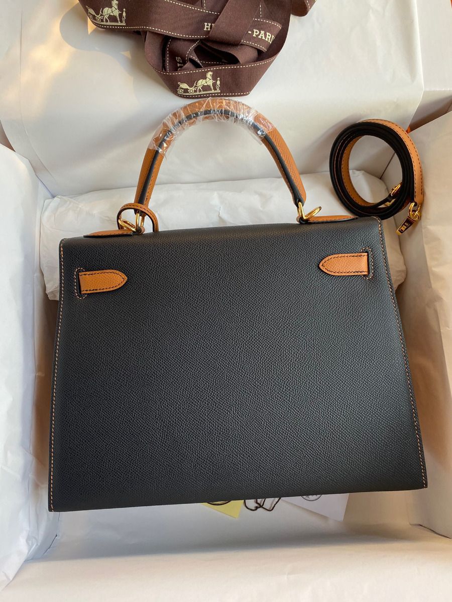 Hermes Kelly Sellier 28 Bicolor Bag in Black and Gold Epsom Calfskin - Image 3