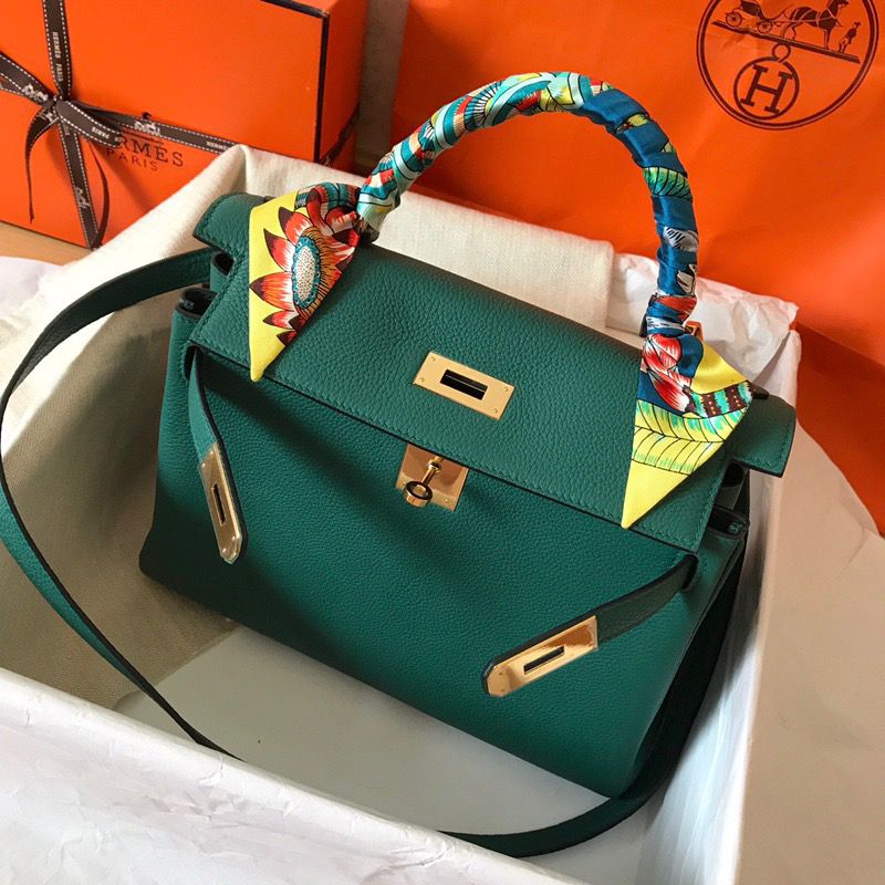 Hermes Kelly Retourne 28 Handmade Bag In Malachite Clemence Leather - Image 8
