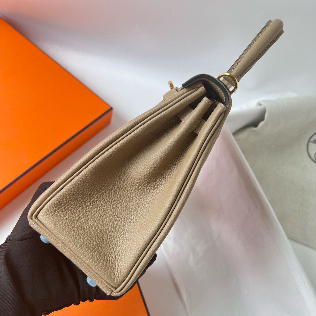 Hermes Kelly Retourne 28 Handmade Bag in Trench Clemence Leather - Image 5