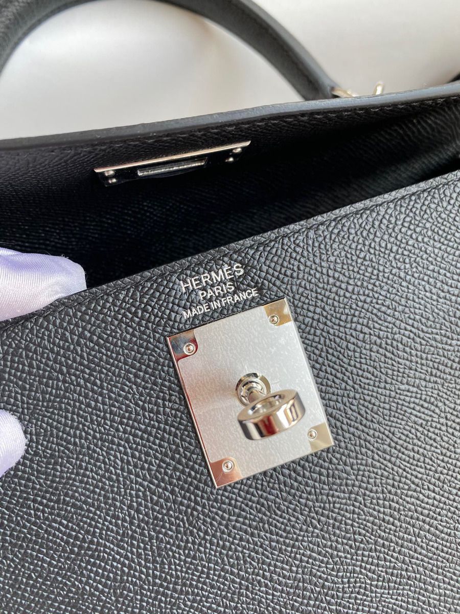 Hermes Kelly Sellier 28 Handmade Bag In Black Epsom Calfskin - Image 8