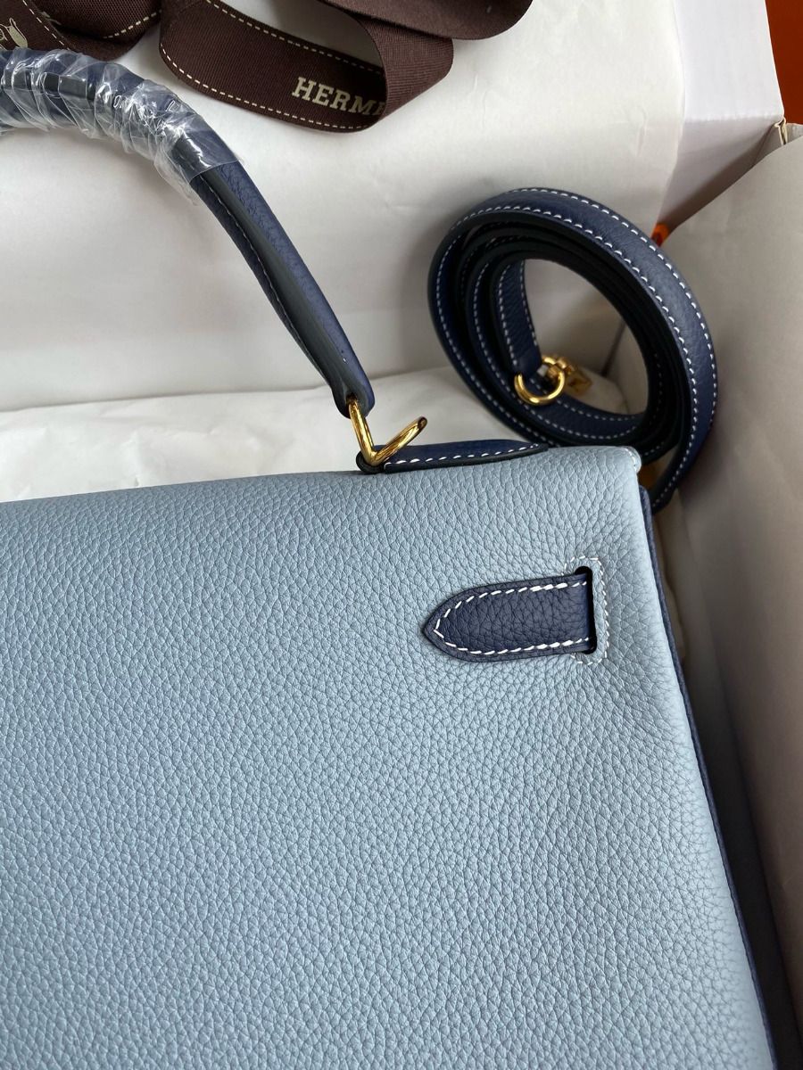 Hermes HSS Kelly 32 Bicolor Bag in Blue Lin and Blue Clemence Leather - Image 5