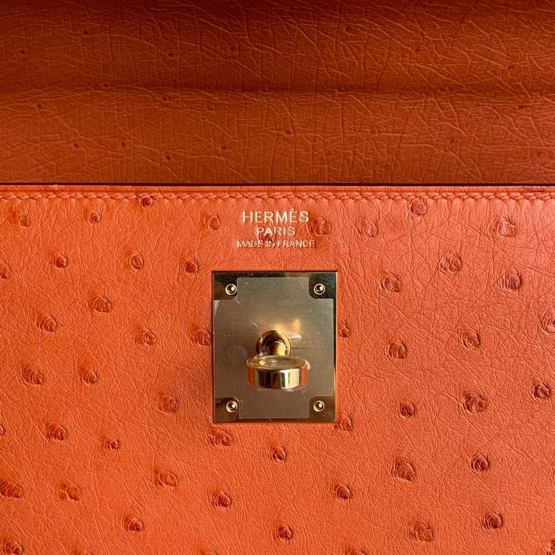 Hermes Kelly Sellier 32 Handmade Bag in Orange Ostrich Leather - Image 6