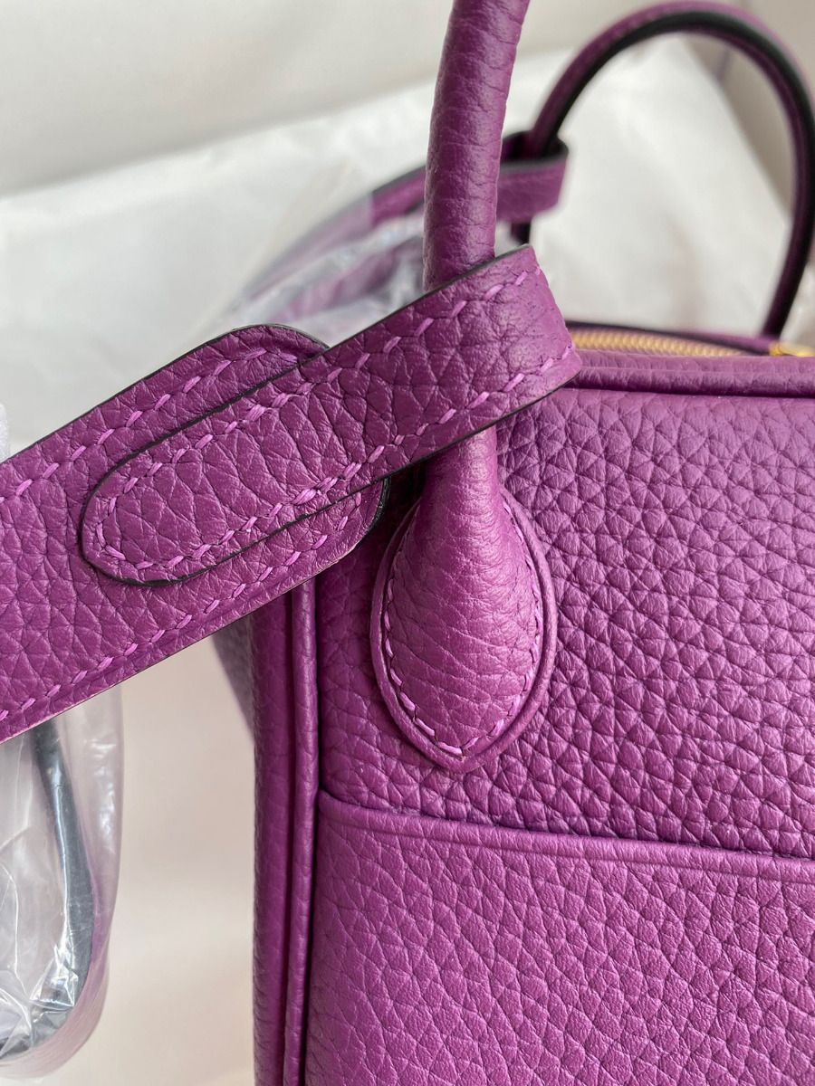 Hermes Mini Lindy Handmade Bag In Anemone Clemence Leather - Image 5