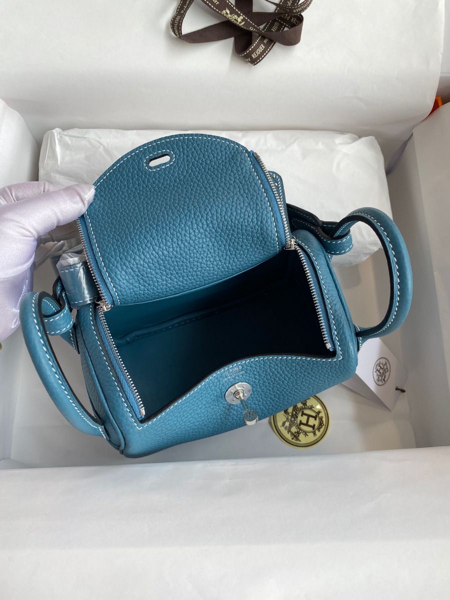 Hermes Mini Lindy Handmade Bag In Blue Jean Clemence Leather - Image 7