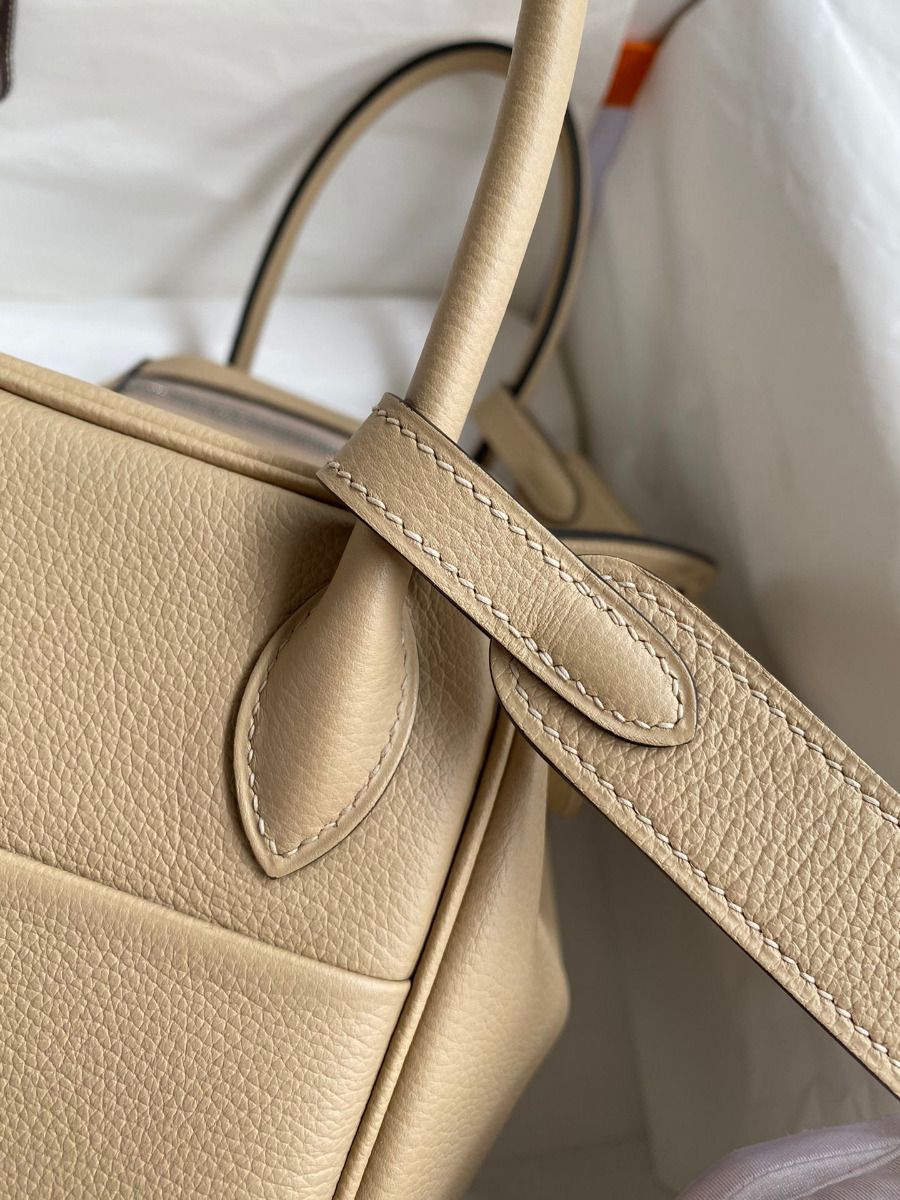 Hermes Lindy 26 Handmade Bag In Trench Evercolor Leather - Image 5