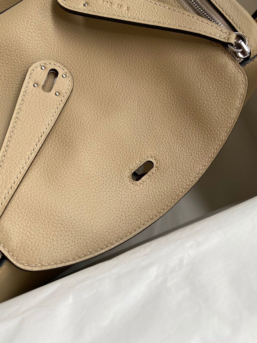 Hermes Lindy 26 Handmade Bag In Trench Evercolor Leather - Image 7