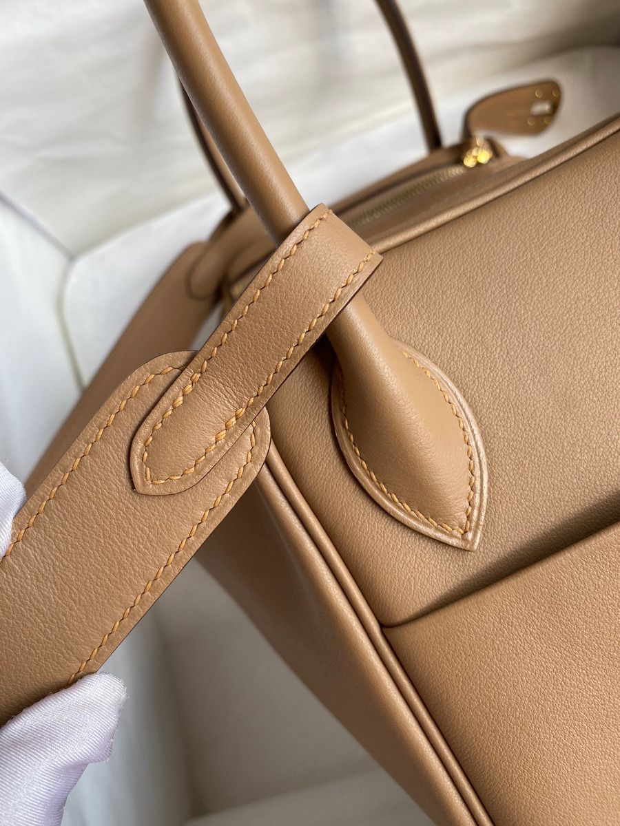 Hermes Lindy 26 Handmade Bag In Chai Swift Calfskin - Image 5