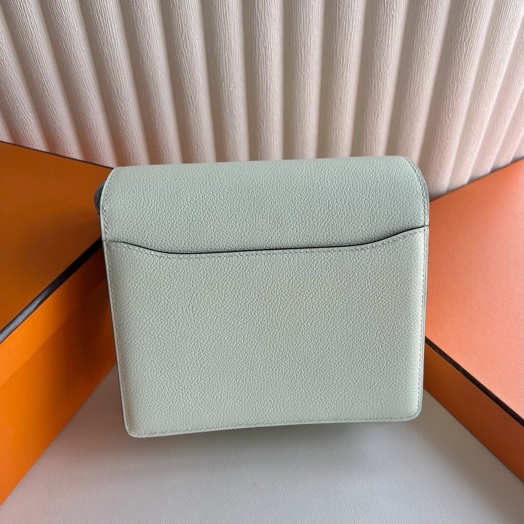 Hermes Roulis Mini 18 Bag in Vert Fizz Evercolor Calfskin - Image 5