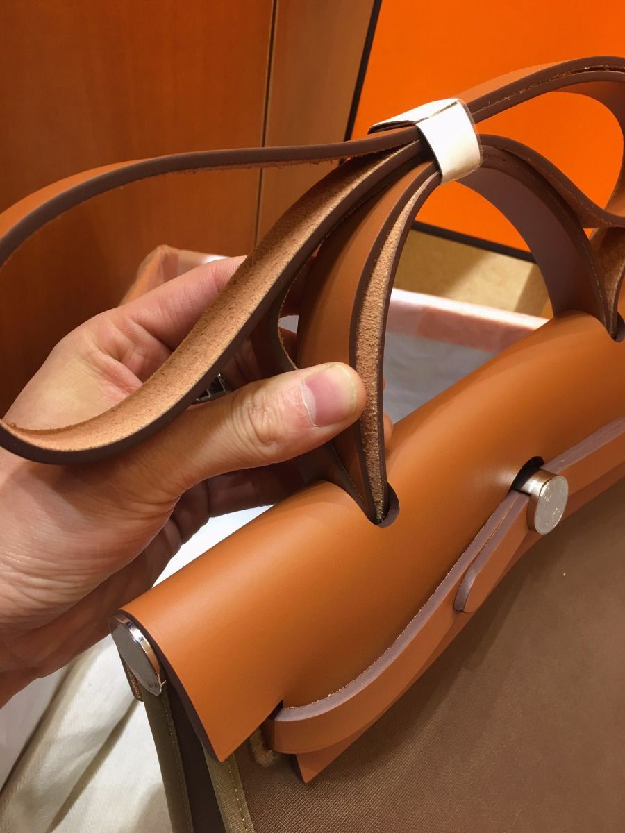 Hermes Herbag Zip 31cm Bag In Brown And Taupe - Image 5