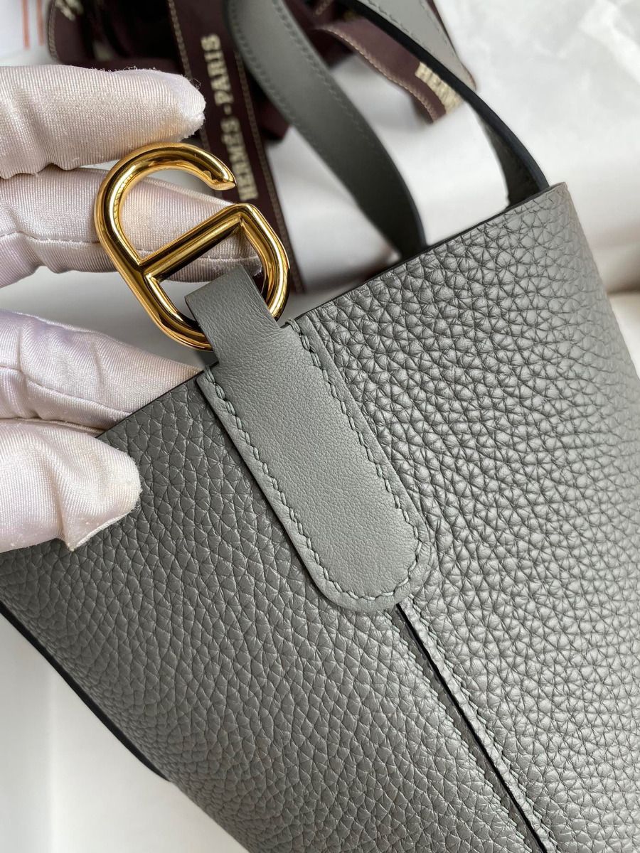 Hermes In The Loop 18 Handmade Bag in Gris Meyer Clemence Leather - Image 5